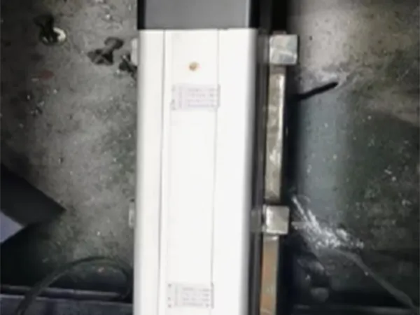 Servo-Controlled Extrusion Scrap Detection